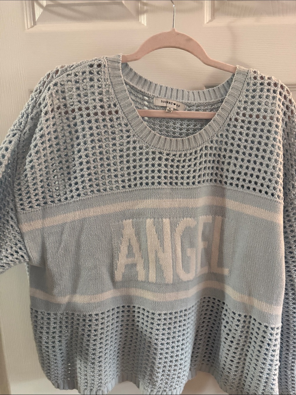 Hooked Up by IOT ANGEL Open-Weave Crew Sweater in Light Blue and Cream Size XL
